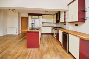 Photo 8- click for photo gallery